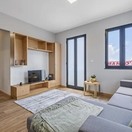 Salsa Ii By Madeira Sun Travel 度假居 莫尼兹港